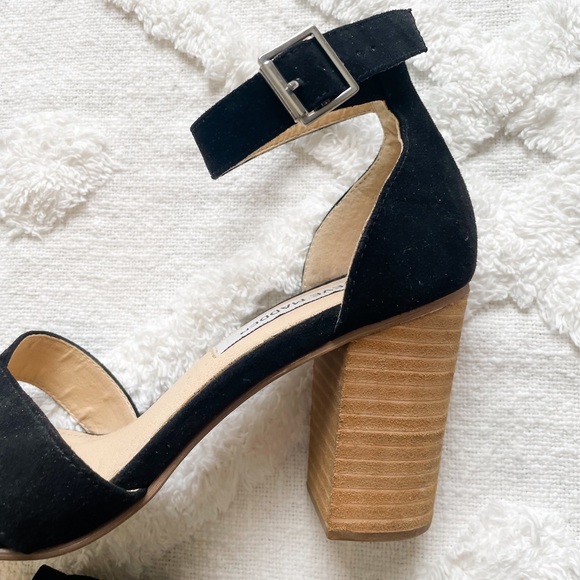 Steve Madden, chunky heel black sandals with cross toe, women’s size 7.5 - Picture 2 of 11